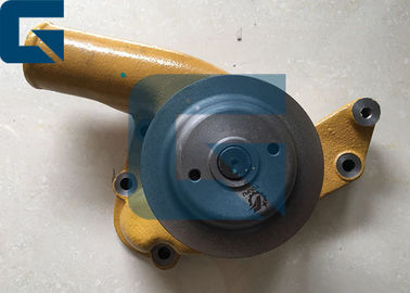 Excavator Spare Parts PC200-3 Engine S6D105 6D105 Water Pump 6136-62-1102